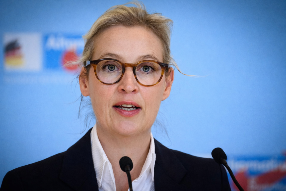 was ist mit dem rechten ohr von alice weidel